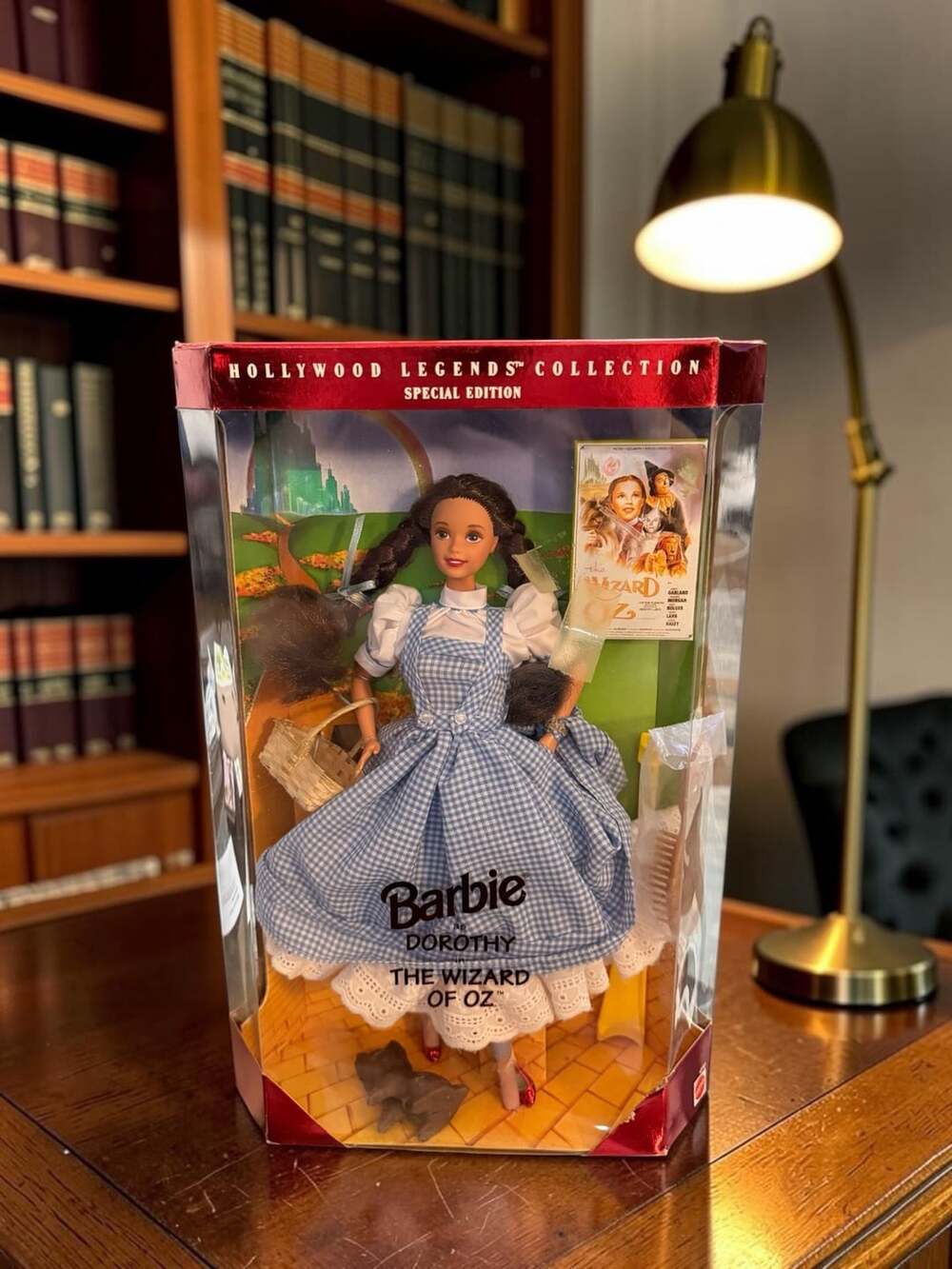 Mattel Barbie as Dorothy in The Wizard of Oz Hollywood Legends Collection Sp Ed